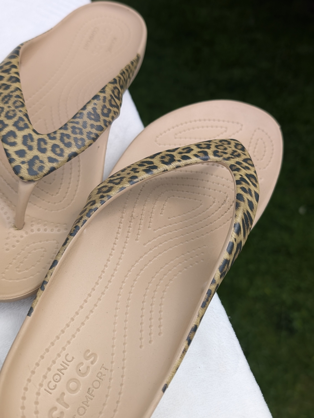 Crocs Women’s Leopard Print Tan Flip Flop Sandal